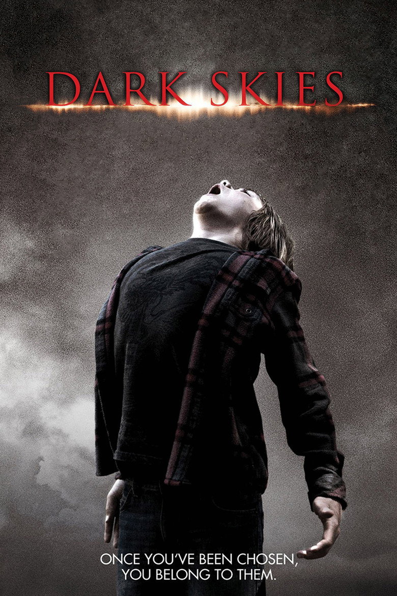 Dark Skies (2013) — affiche film et bande-annonce